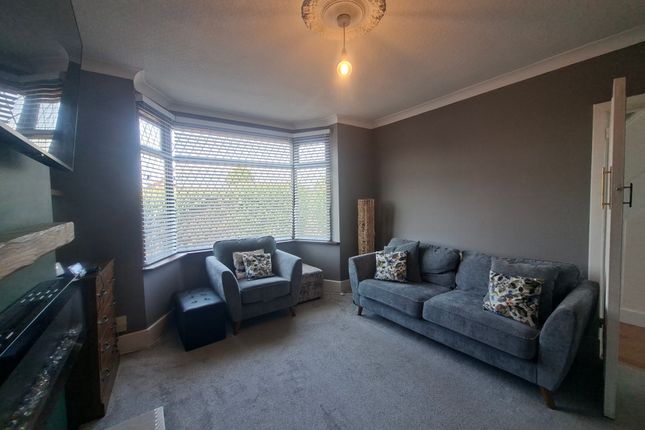 41, Priory Lane, SCUNTHORPE photo 2