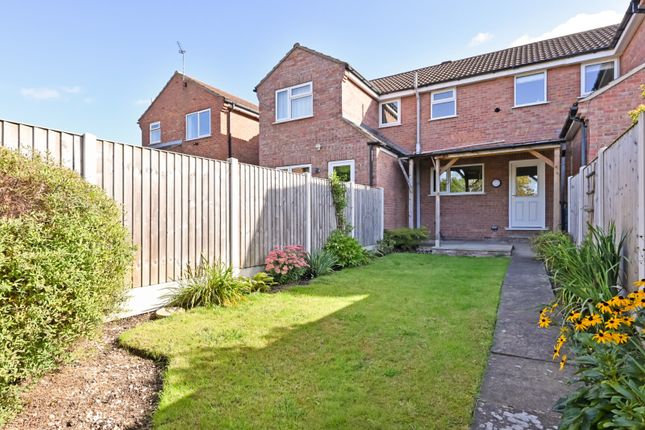 5, Hastings Close, York photo 2
