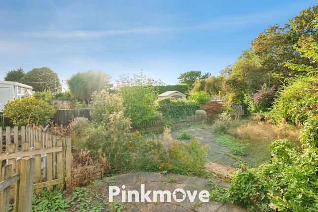 5, Broadcommon Close, Newport photo 4