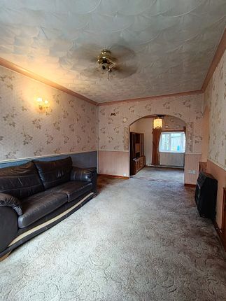 83, Court Road, Cardiff photo 2