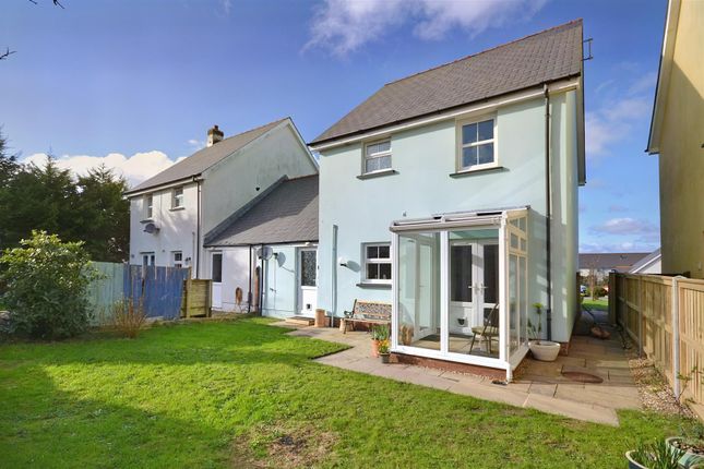 Link-detached house for sale in Maes Waldo, Fishguard