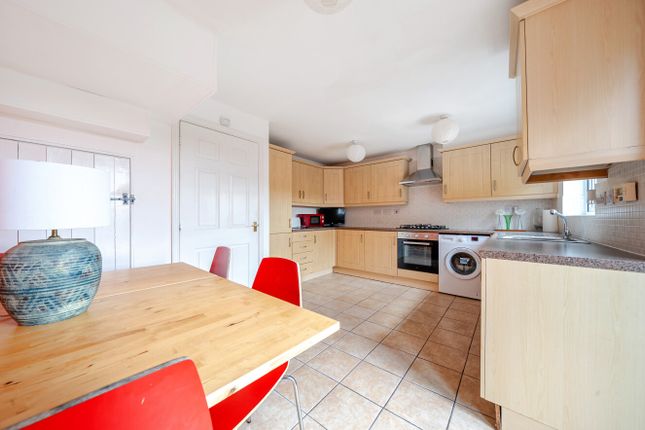 21, Speedwell Close, Cardiff photo 4
