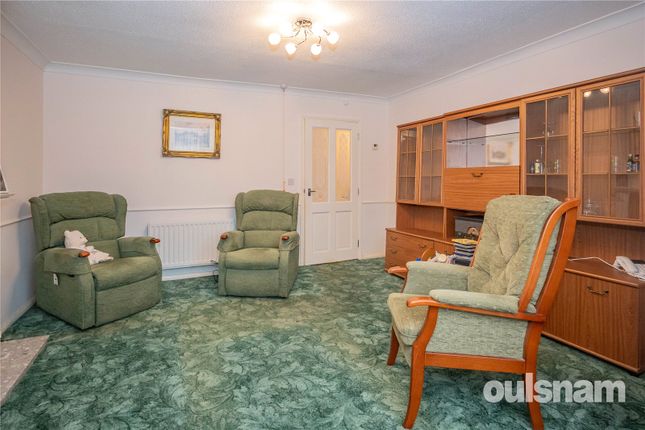 10 Wyndham Gardens,, Northfield Road, Birmingham photo 3