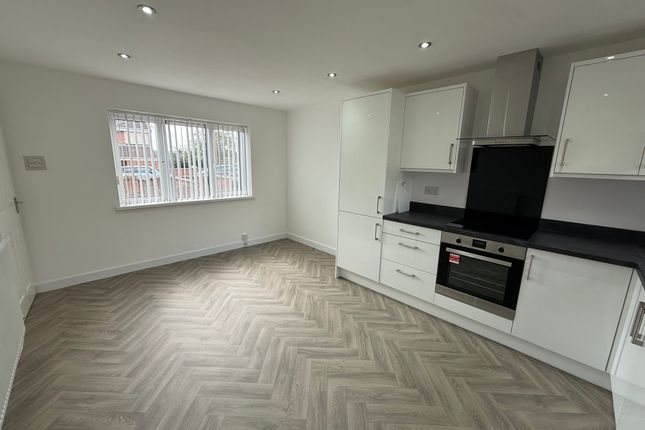 64, Upperwood Road, Darfield, Barnsley photo 3