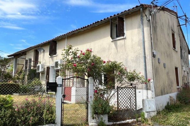 Property for sale in Condac, Poitou-Charentes, 16700, France