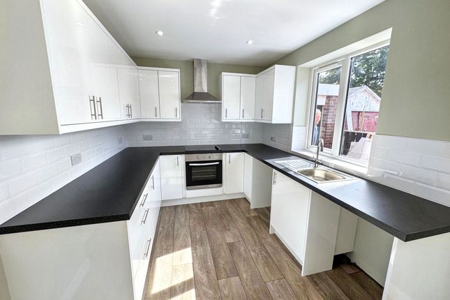 81, Highfield Road, Middlesbrough photo 2