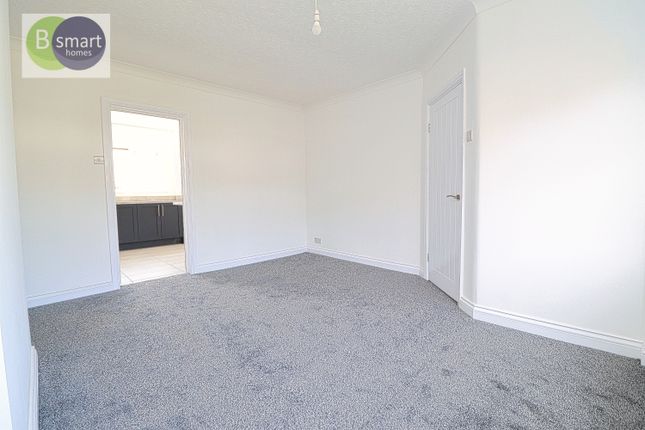 24, Elm Road, Mexborough photo 5