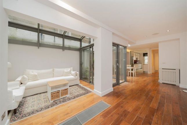 27, Ansdell Terrace, London photo 3