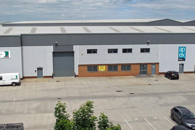 Industrial to let in Follingsby Avenue, Gateshead