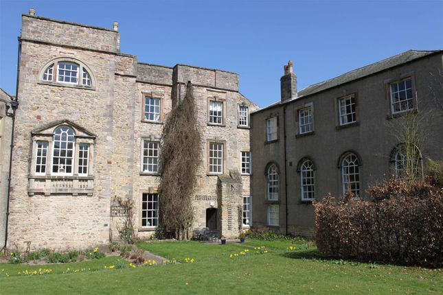 Thumbnail Flat to rent in Brough Park, Richmond