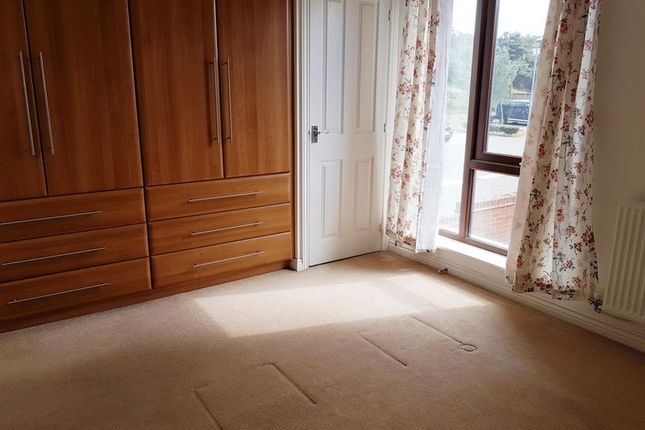35, Sutherland Close, Telford photo 4