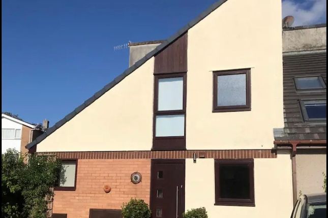 2-bed house on 17, Lancaster, £950/mo