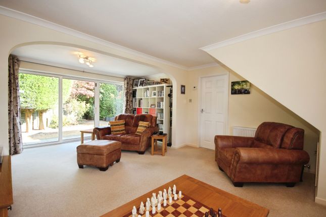 14, Riversleigh Road, Warwickshire photo 4