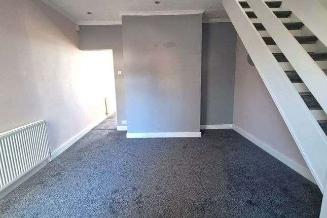 31 Albert Street, Pontefract photo 4