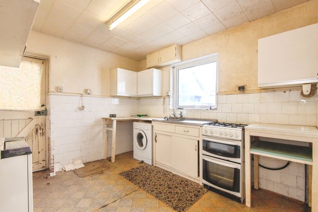 15, Doniford Road, Taunton photo 4