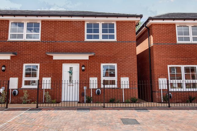 2-bed detached on 55, Campbell Drive, Leamington Spa, £1,300/mo