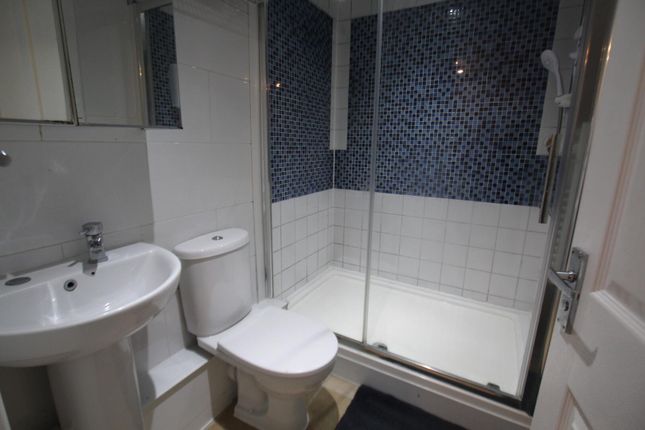 14A, Fyfield Road, Woodford Green photo 4