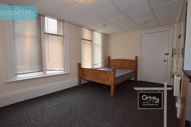 Flat 4,  26, Westwood Road, SOUTHAMPTON photo 2