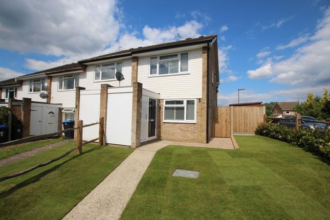 Thumbnail End terrace house to rent in Falstone, Woking