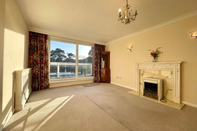 Flat for sale in Farleigh, 32A Branksome Wood Road, Bournemouth