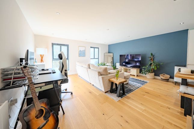 Flat 61, Horsforth Mill,, Low Lane, Leeds photo 2