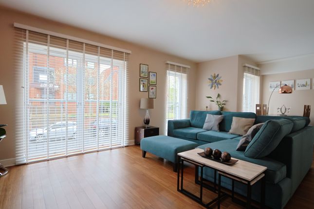 Flat for sale in Ascot Gate, Glasgow