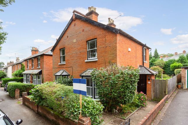 2-bed house on 35 Beech Hill Road, Ascot, £500,000