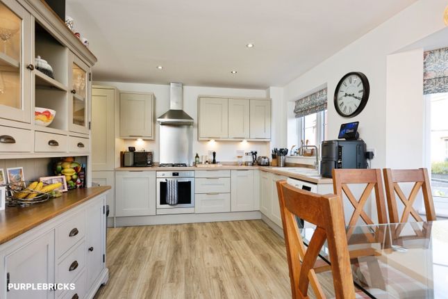 25, Queen Elizabeth Drive, Consett photo 4