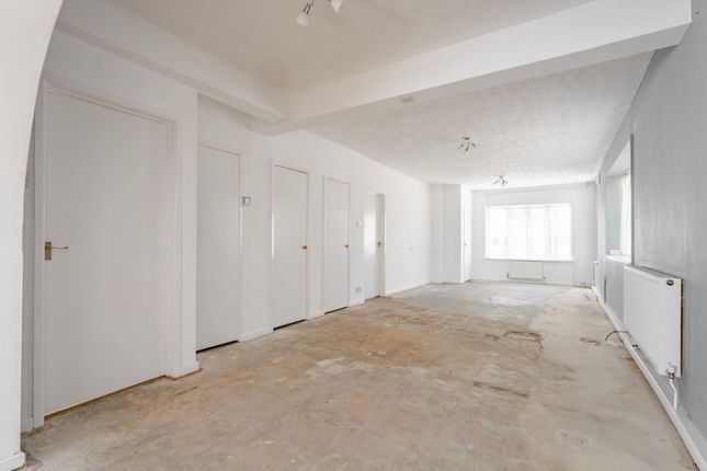 Flat 1 & 2, High Street, Mundesley, Norwich photo 4