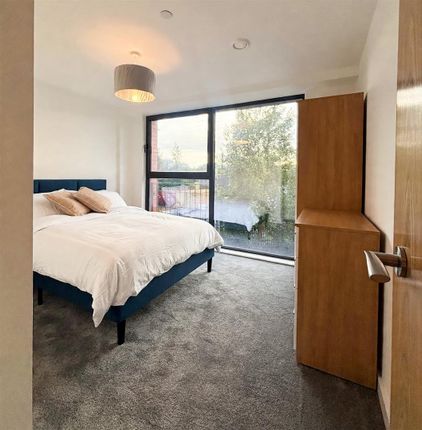 Flat 107, Willow Court, 4 Ford Lane, Salford photo 5