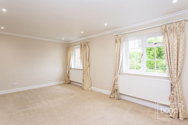 Detached house for sale in East Hanningfield Road, Howe Green, Chelmsford