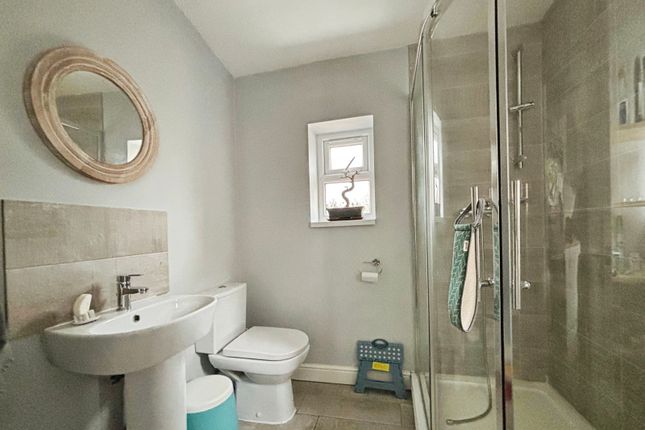 33, Wyndham Street, Cardiff photo 4