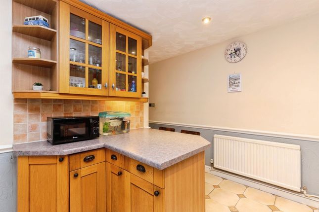 64, Snoots Road, Peterborough photo 4