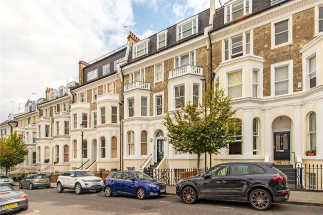 Thumbnail Flat to rent in Campden Hill Gardens, London