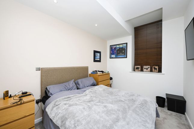 Flat for sale in Hounds Gate, Nottingham