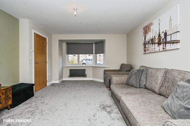 3, Chapman Close, Wigan photo 4