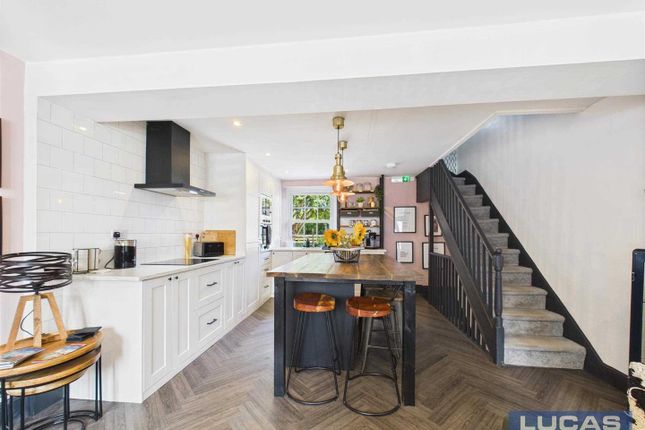 3, Greenfield Terrace, Menai Bridge photo 3