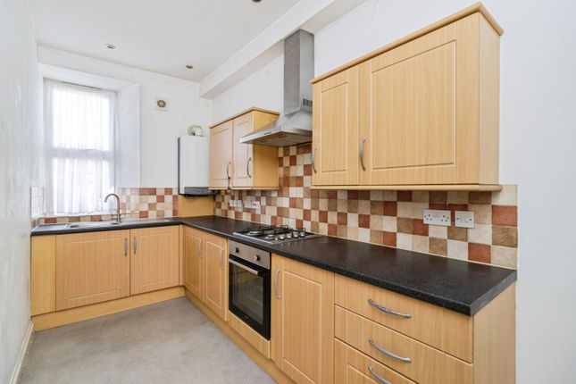 54A,, Victoria Street, Devon photo 2