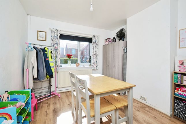 9, The Crescent, Peterborough photo 3