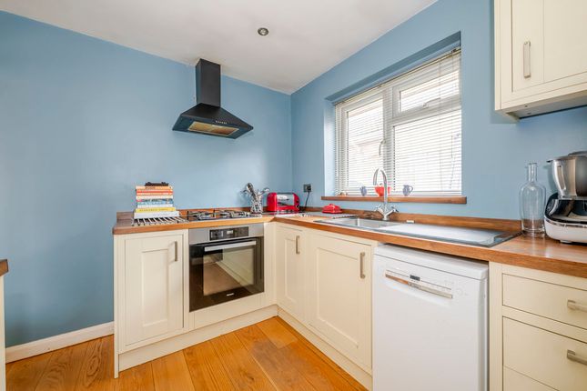 2, Firle Green, Uckfield photo 4