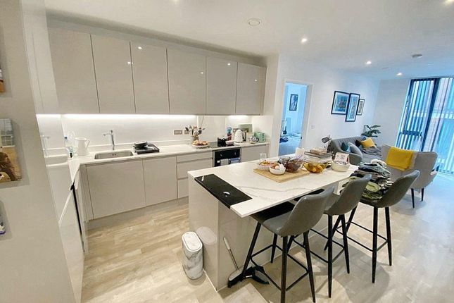 1-bed flat on Apartment 416, 55 Queen Street, Salford, Manchester, £170,000