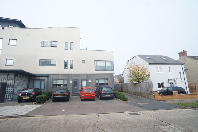 Thumbnail Flat to rent in A Craybrooke Road, Sidcup, Kent