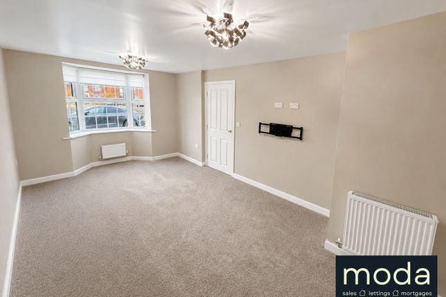 33, Mohave Drive, Formby photo 4