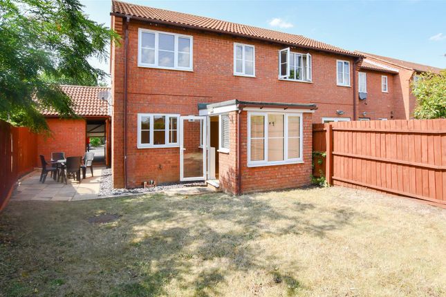 37, Corsican Pine Close, Newmarket photo 3