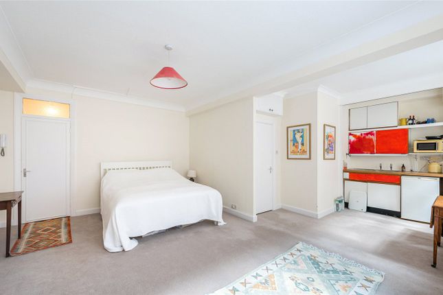 37a Ashley Court,, Morpeth Terrace, London photo 2