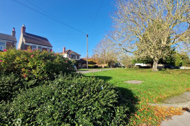 173, Cheney Manor Road, Swindon photo 5