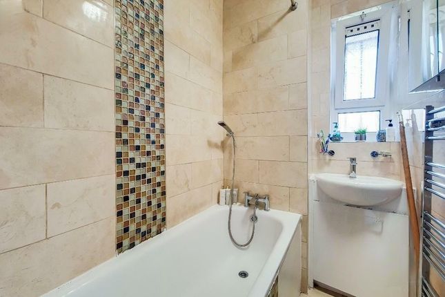 Flats and apartments for sale in Ellen Street, London E1 - Zoopla