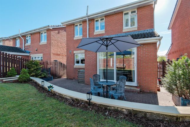 26, Loch Park, Wishaw photo 4