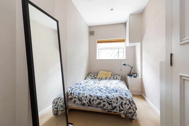 Flat 7, 35-36, Fulham Park Gardens, London photo 5