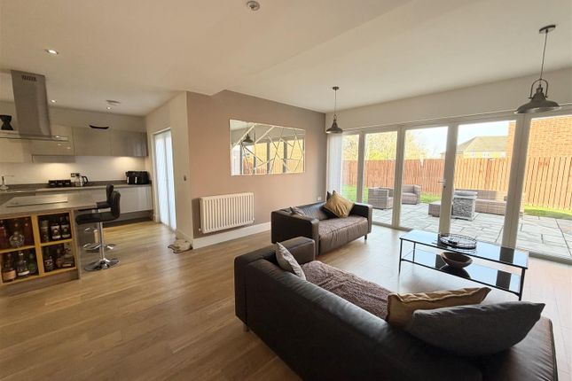 1, Greenbrook Drive, Houghton Le Spring photo 4